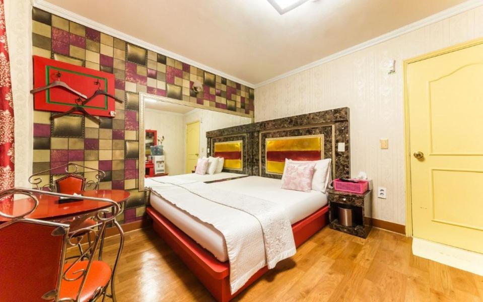 Feel Motel Pocheon Extérieur photo