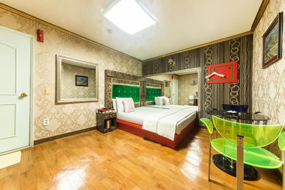 Feel Motel Pocheon Extérieur photo